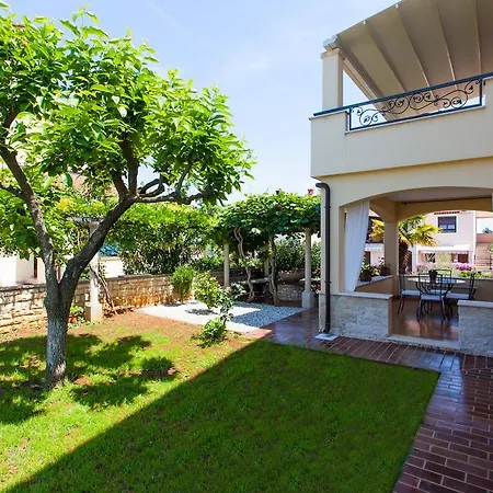 Apartment Premium Central